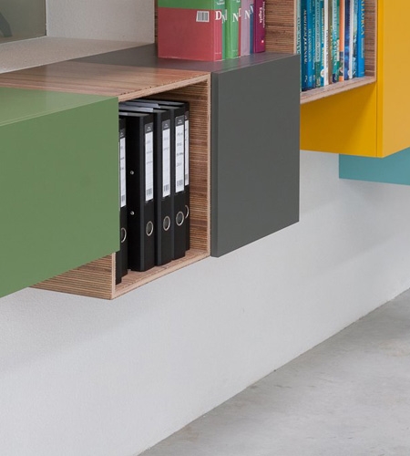 Plexwood® Kastwerk custom-made suspended cabinet detail with meranti panel two-sided on birch substrate