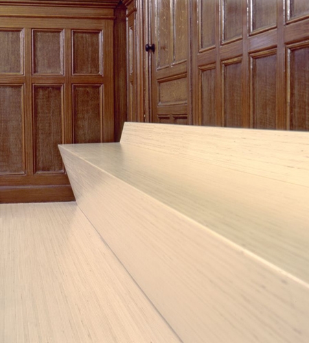 Plexwood® Nijmegen bench seats for a court room in poplar top-glued multi-layer sandwich veneer plywood