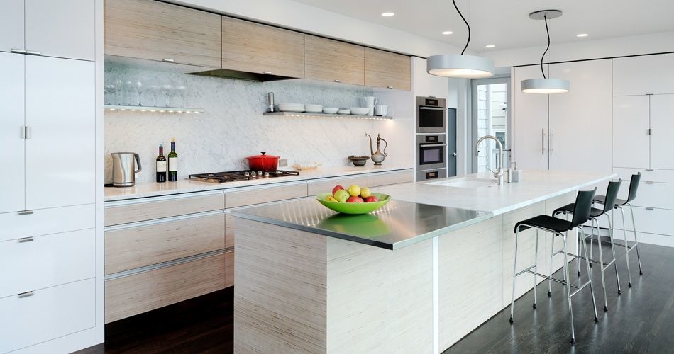 Plexwood® Seatlle Hillside Drive privéwoning project met maatwerk keuken kasten en kookeiland van berken